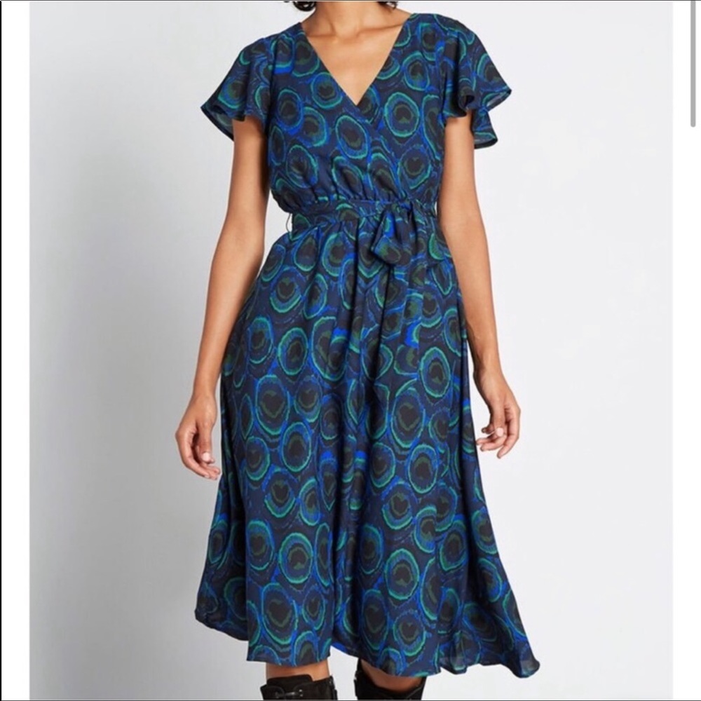 ModCloth Peacock V-Neck Elastic Tie Waist Flutter Sleeves Midi Length Dress